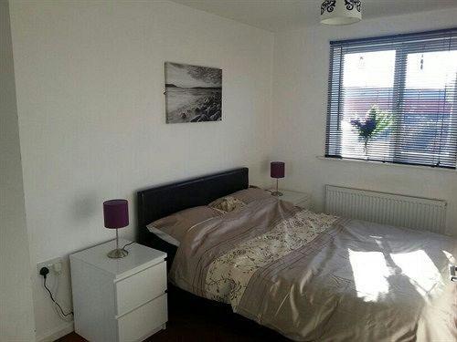 Bay Rooms Dudley Exterior foto